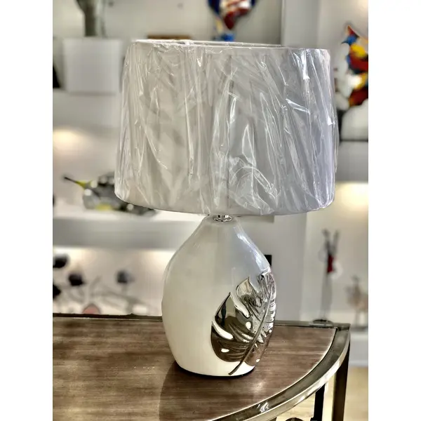 LAMPE FEUILLE
