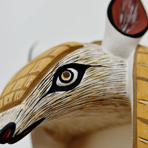Masque Tatou en bois
