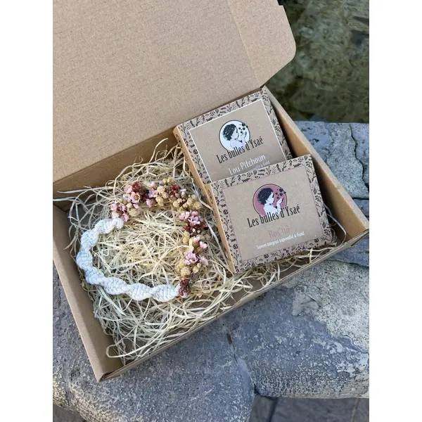 Coffret "Love" macramé et savons